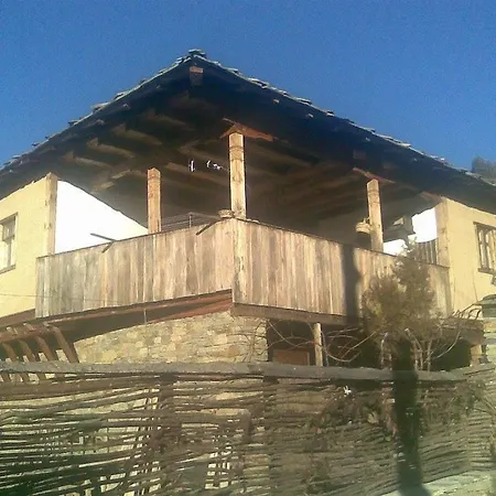 Krumovata Kashta بيت ضيافة Kovačevica